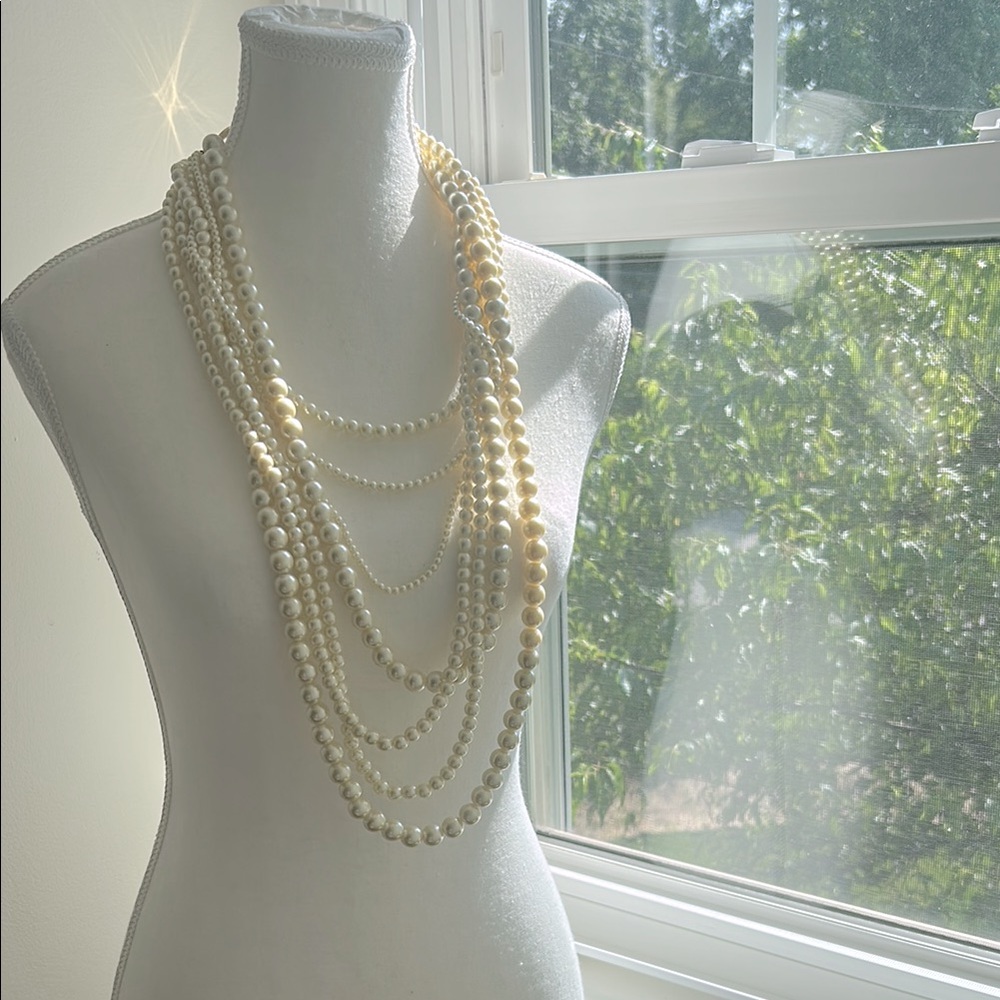 Cream Pearl Necklace